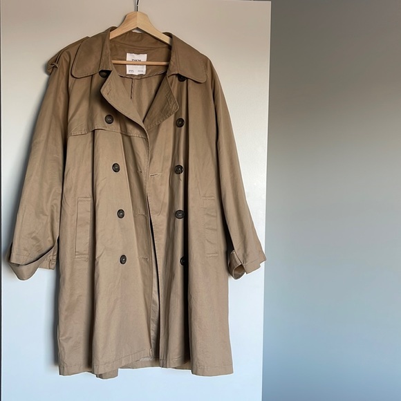 Zara London Trench Coat - Picture 2 of 2